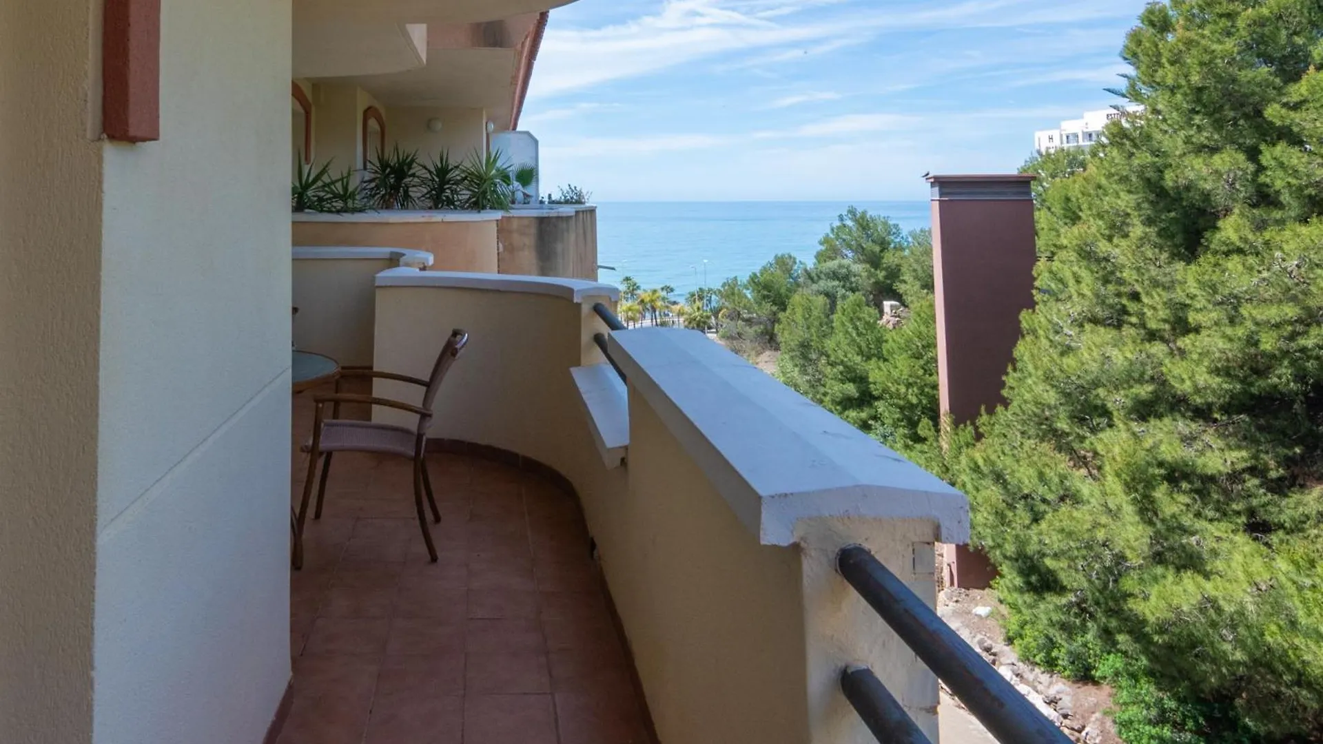 Coloso Con Vistas Al Mar Benalmadena Apartment 0*,  Spain